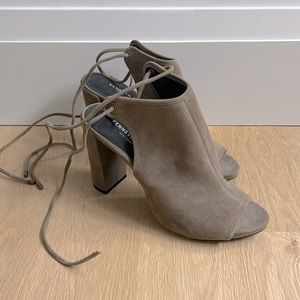 Kenneth Cole never been worn open toe booties